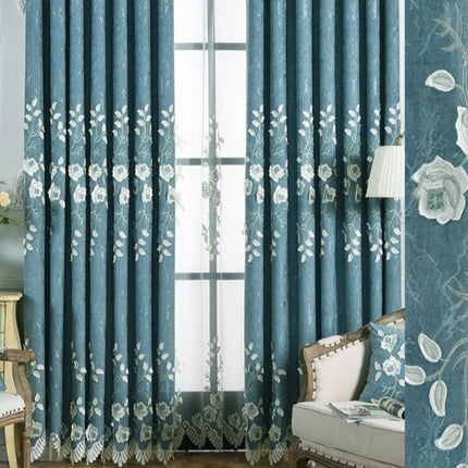Voile Gardine mit Rosenranken-Stickerei