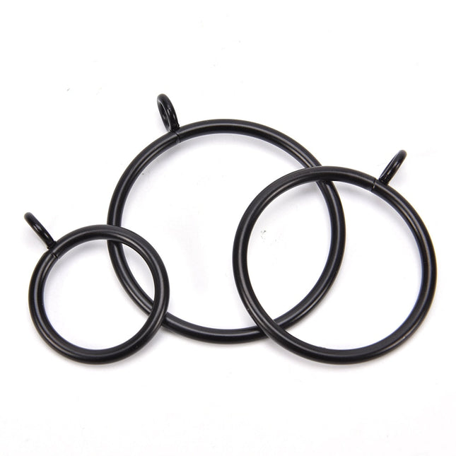 Gardinenringe aus Metall mit Haken