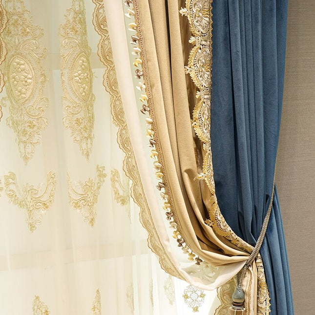 Eleganter Voile Store mit Stickerei