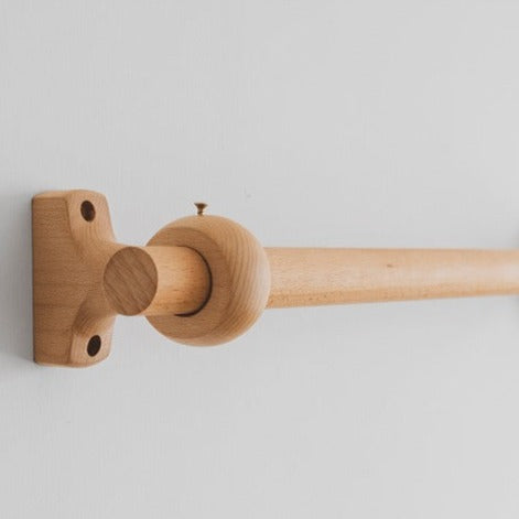 Gardinenstange aus Holz Natur